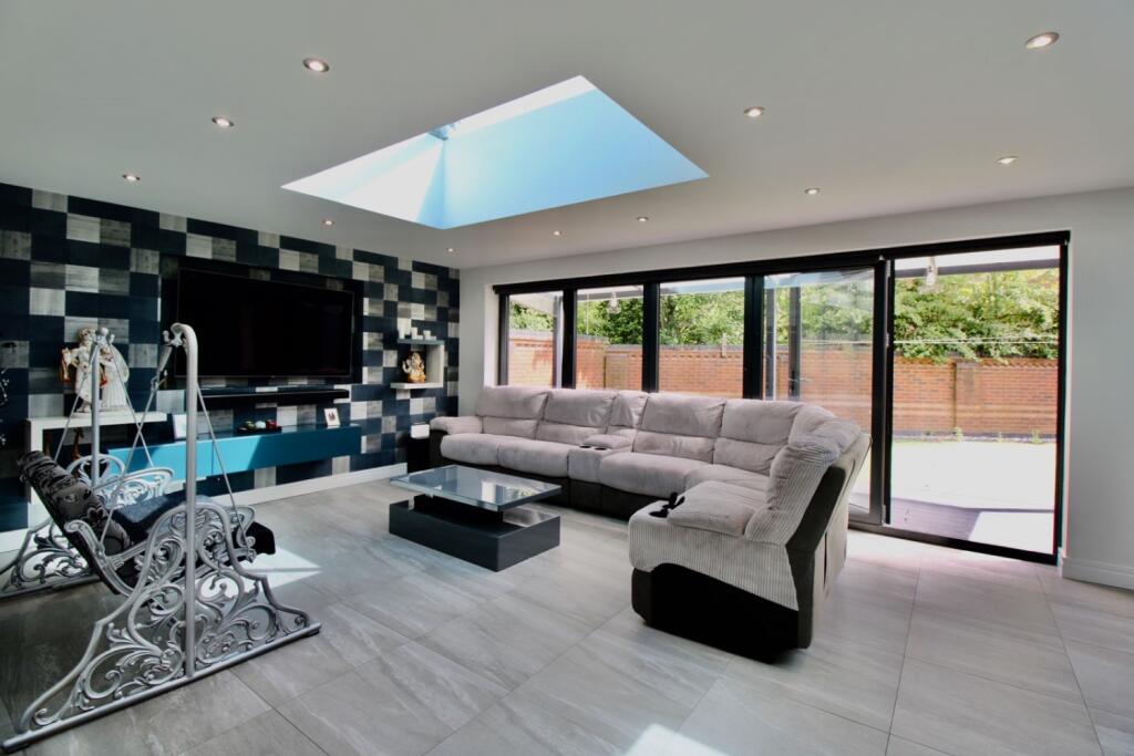 Open plan kitchen diner and lounge 4