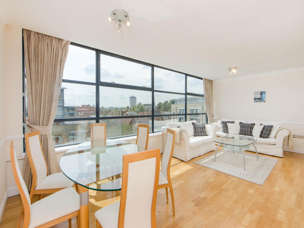 Dining Reception