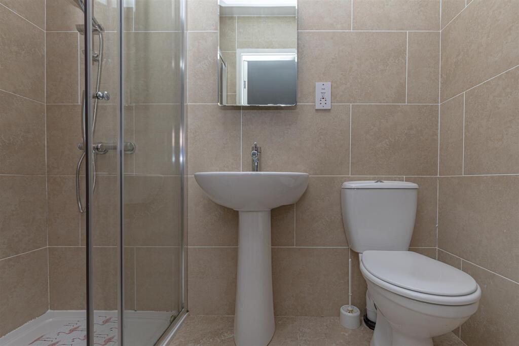 En Suite Shower Room