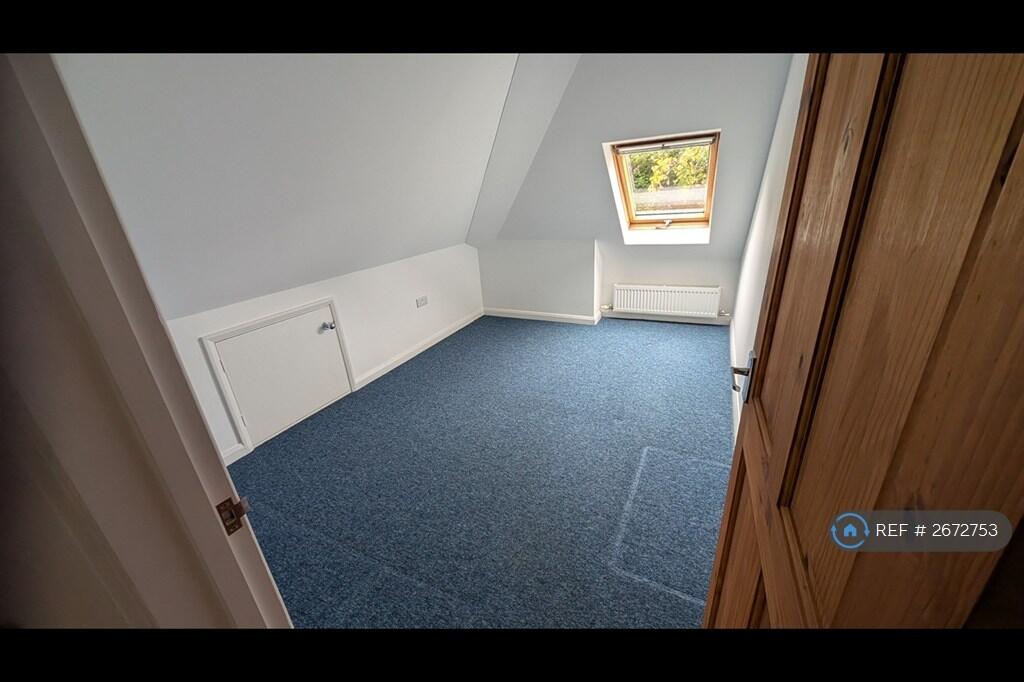 Bedroom 1 - Upstairs