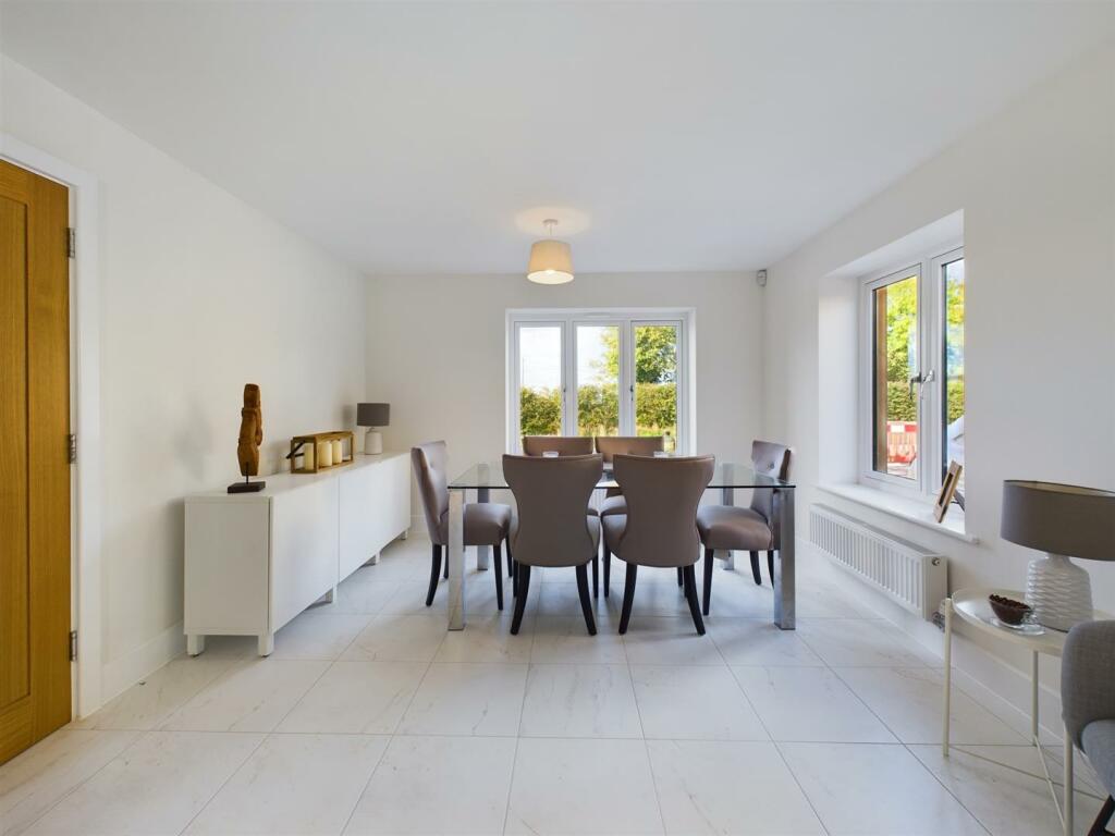 Kitchen / Diner
