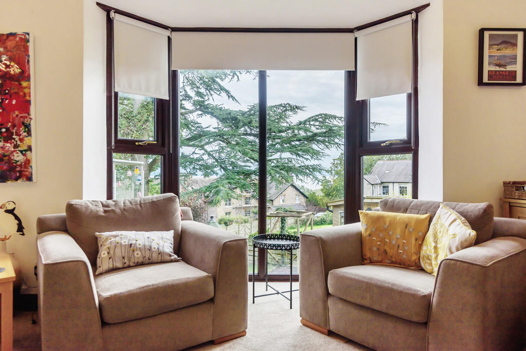 Lounge Area