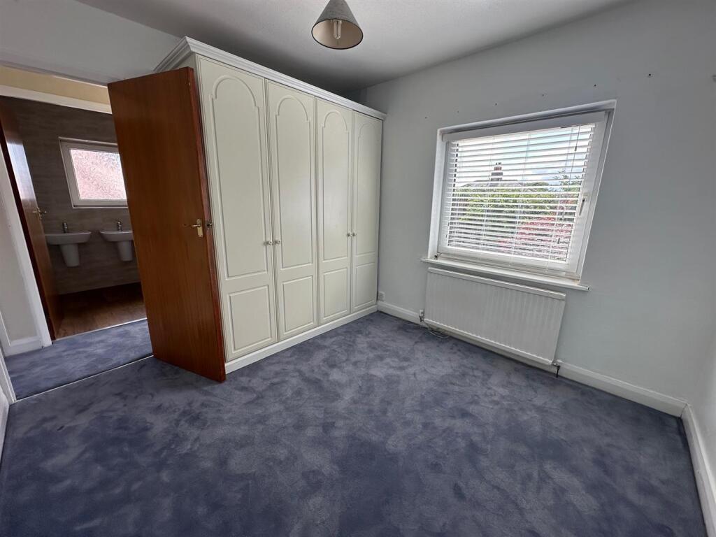 Bedroom 2 pic.jpg