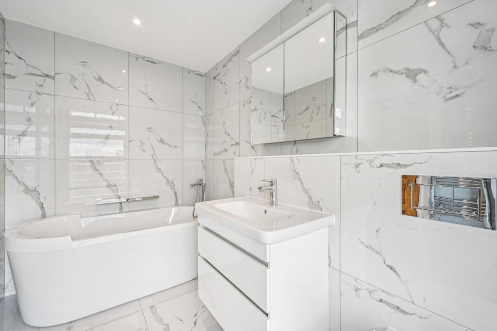 Penthouse Flat 5,...