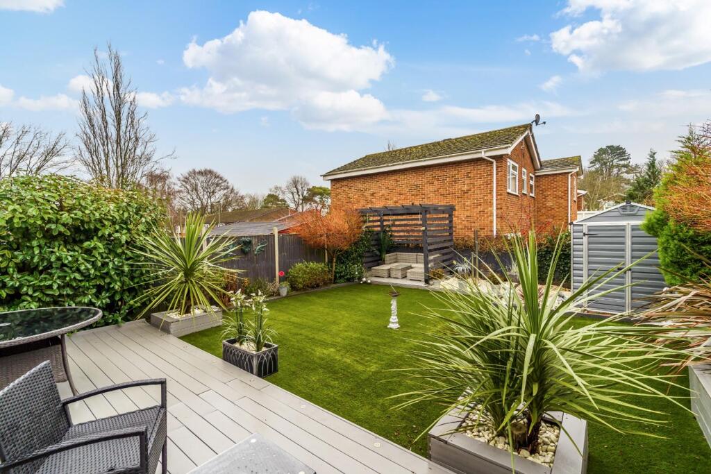 POPLAR DRIVE (10).jpg