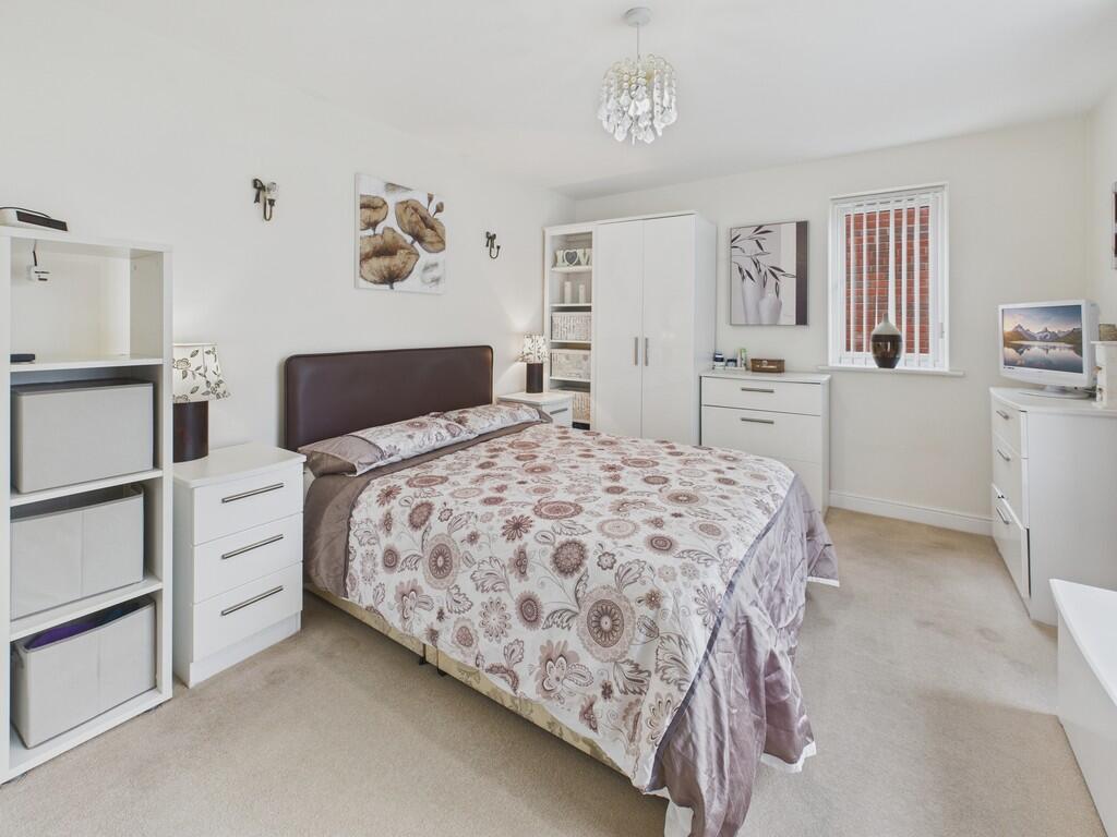 CAM04273G0-PR0223...