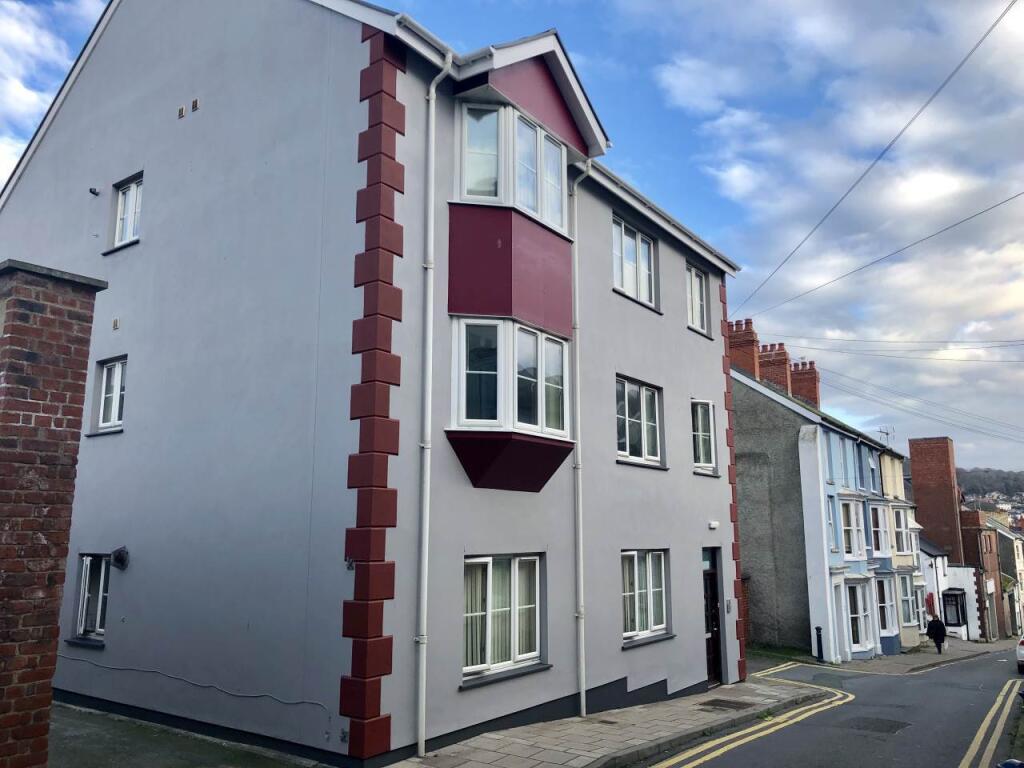 37 Queen Street, Aberystwyth, Ceredigion