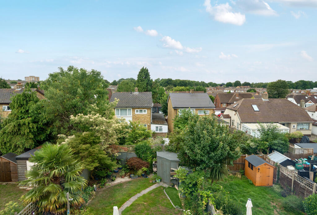 1332062-7-688aa19...