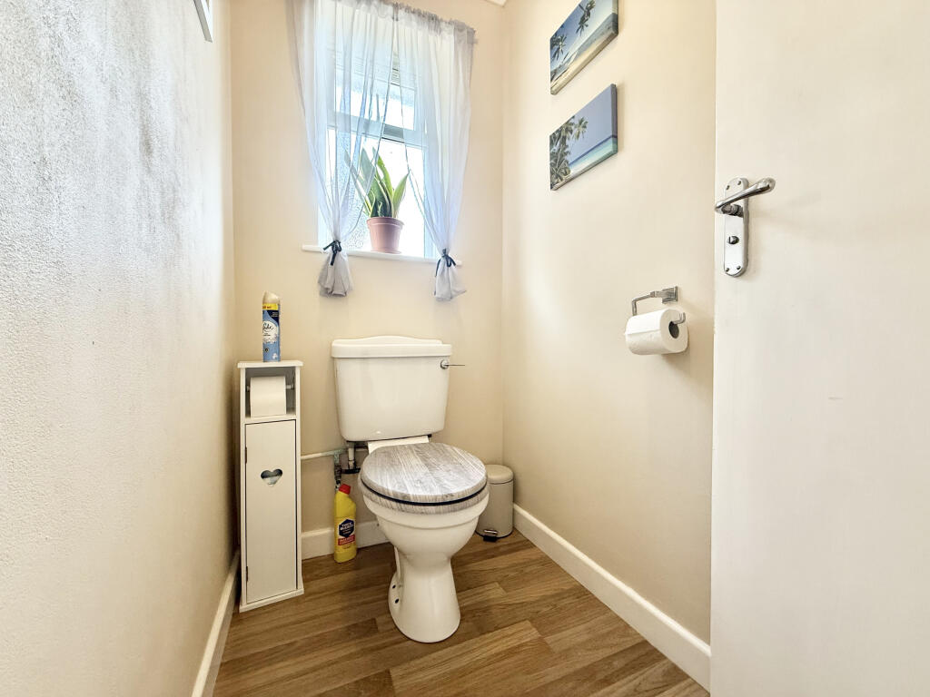 Separate WC