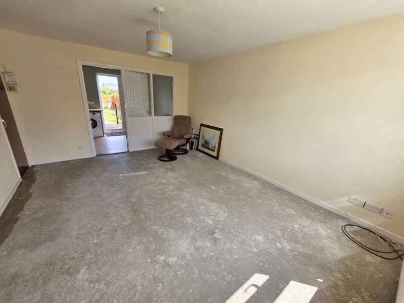 Lounge Additional Image