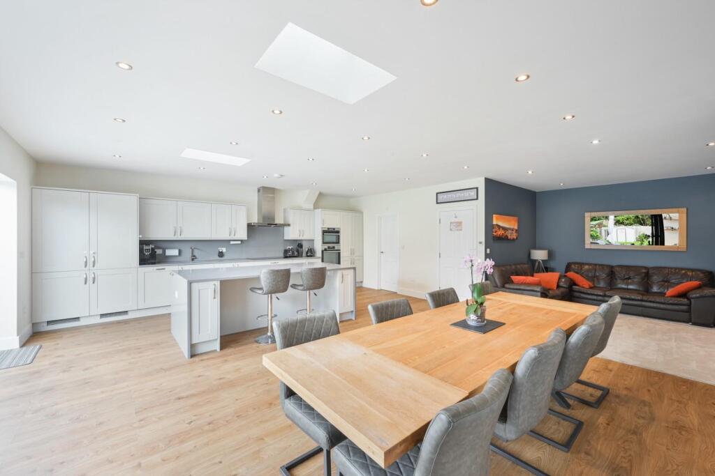 TATTENHAM GROVE (18).jpg