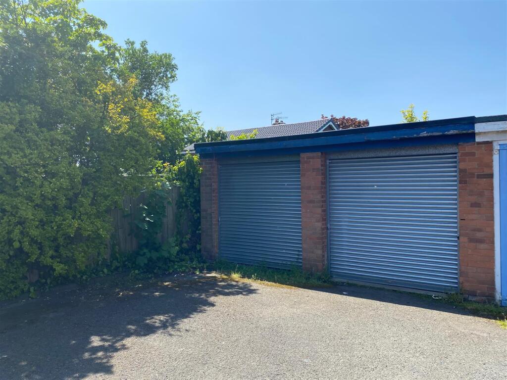 END GARAGE