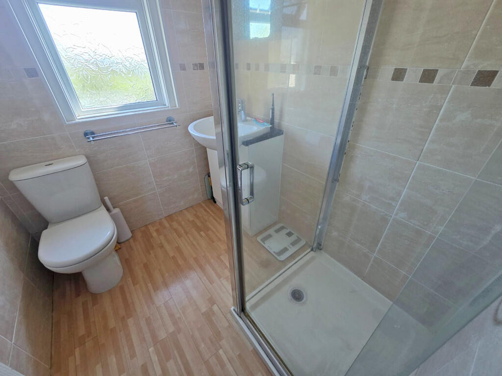 Bathroom (2)