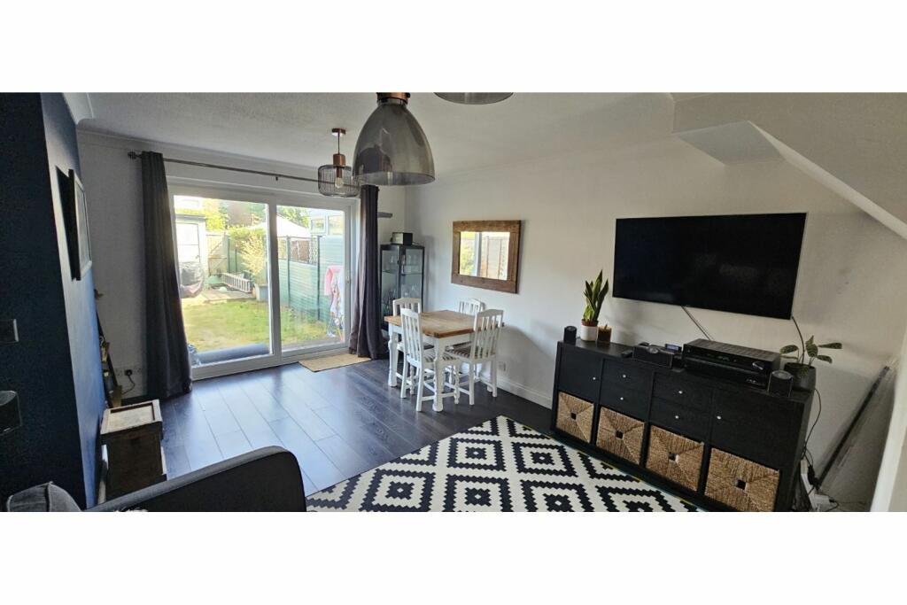 Living / Dining Room