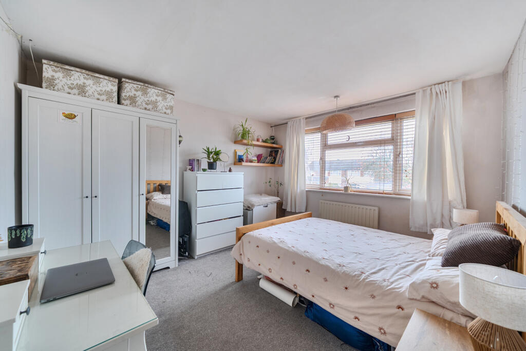 1375664-18-6911de...