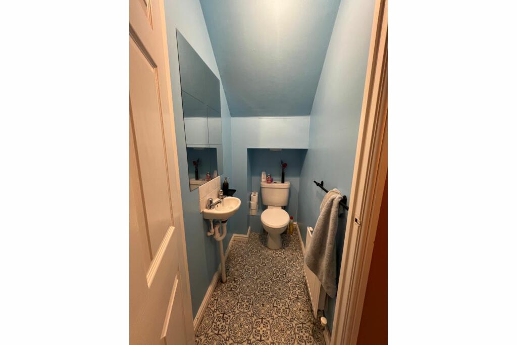Downstairs Bathroom