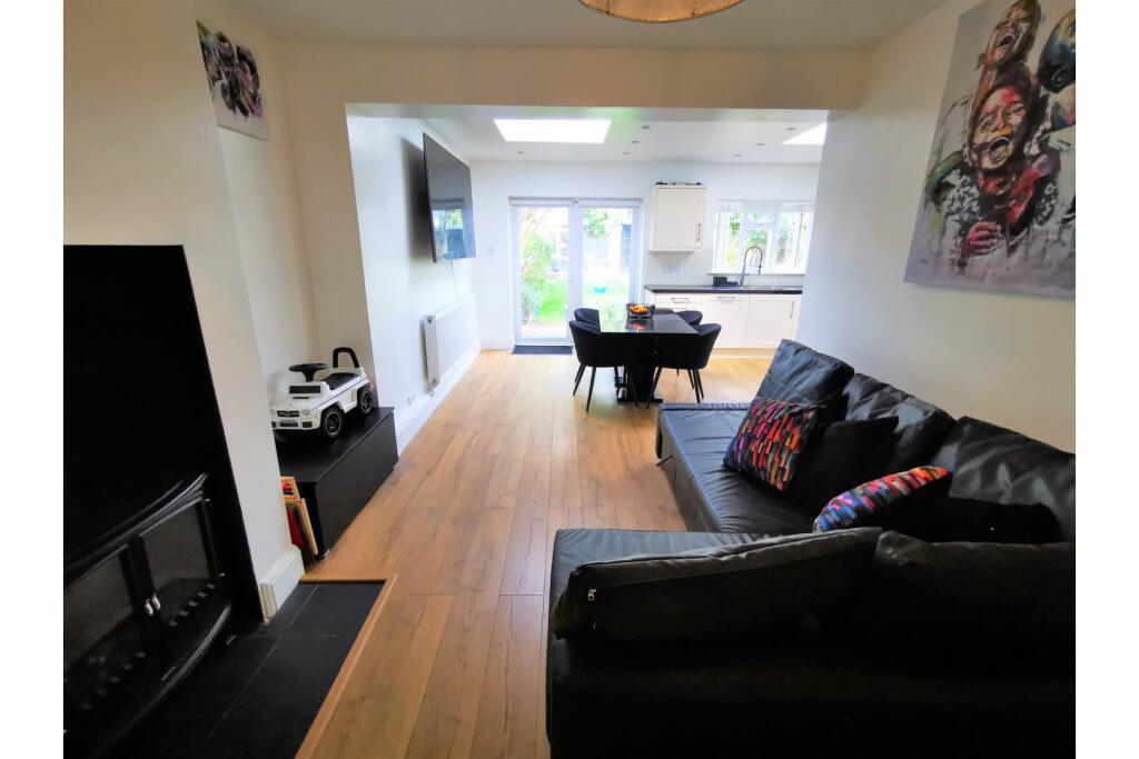 Living / Dining Room