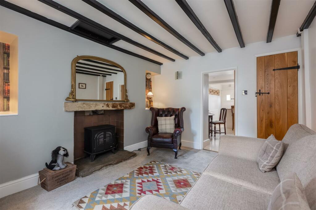 Kays Cottage Sitting Room-2.jpg