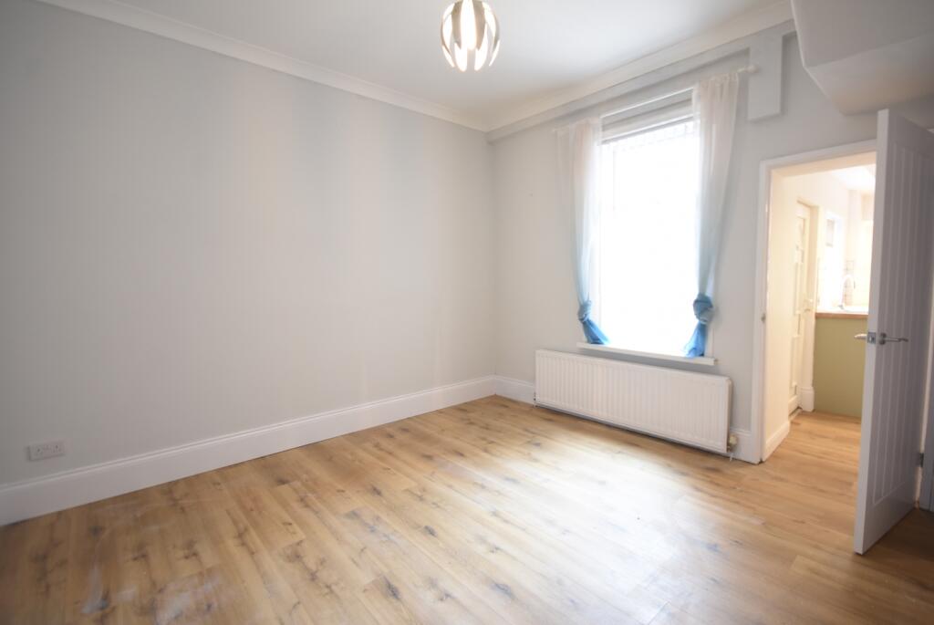 2 st rollox street (7)