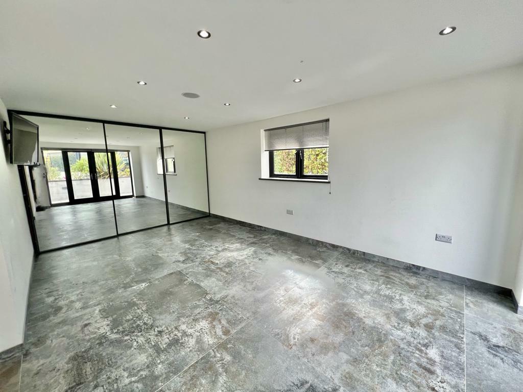 PHOTO-2023-05-08-21-41-25 (19).jpg