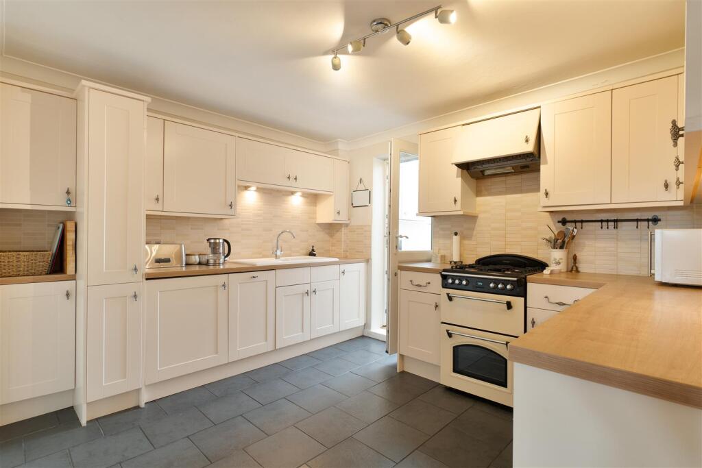 Alma Road Eccles19.jpg