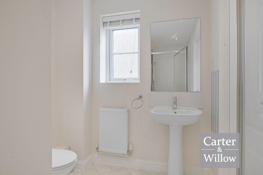 En suite shower room