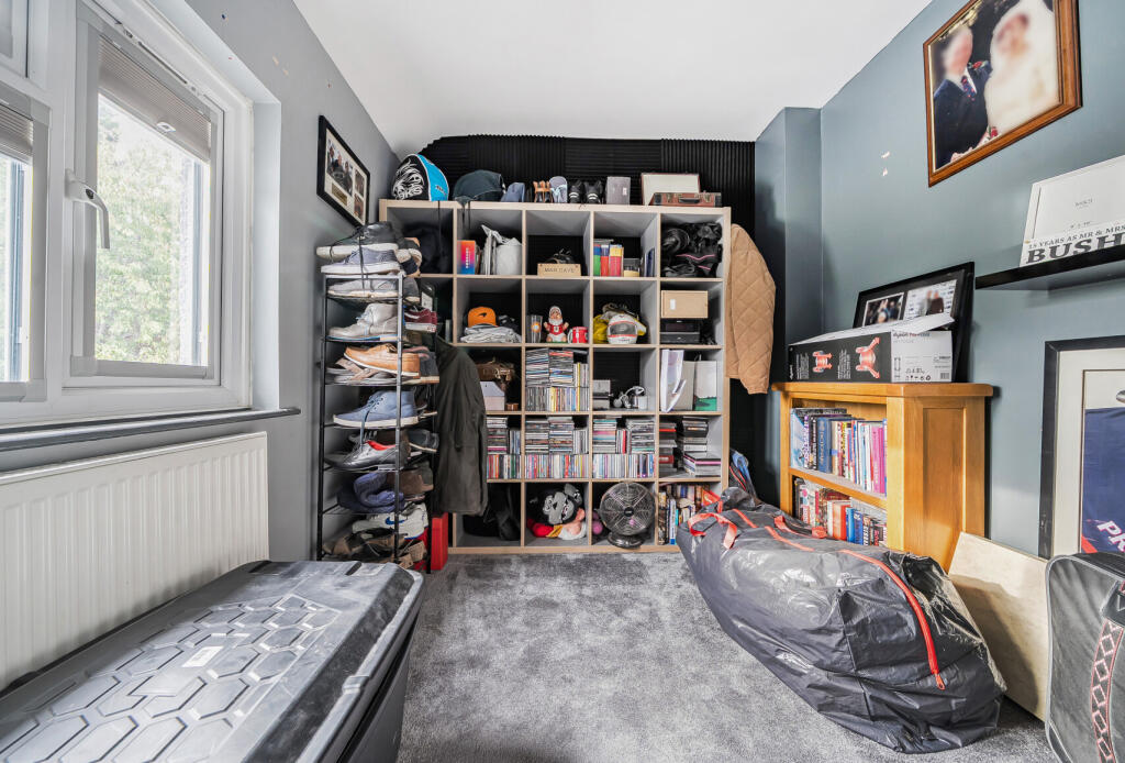 1354152-9-68c98c2...