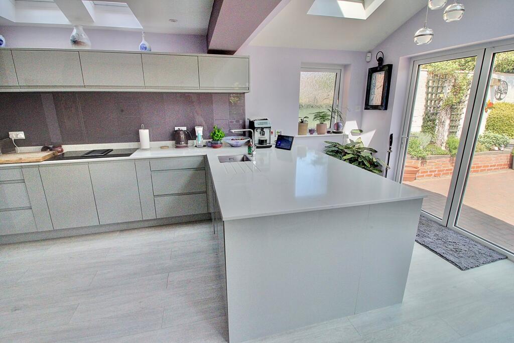 7. Breakfast Kitchen