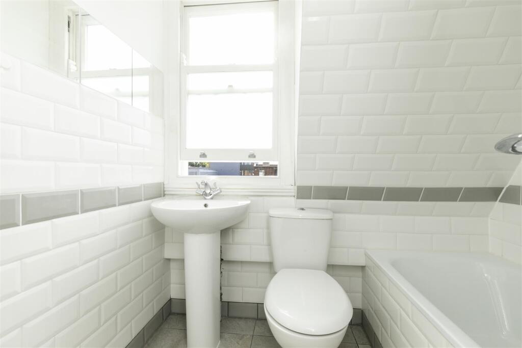 139A Camden High Street -12.jpg