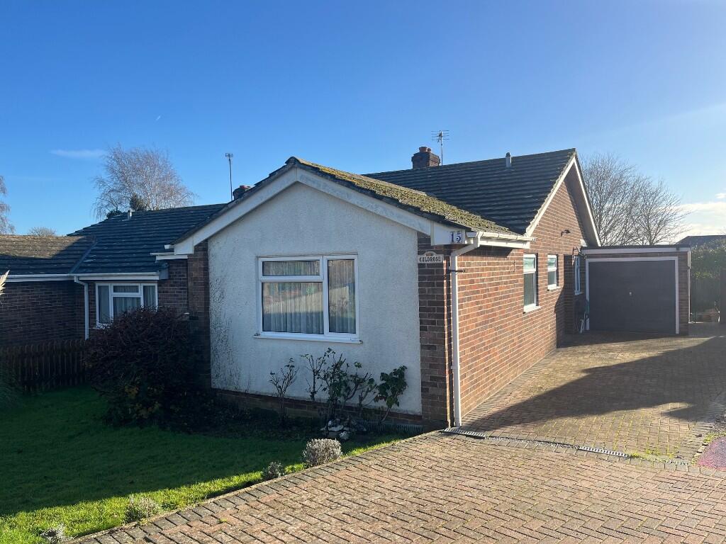 Sanden Close, Hungerford