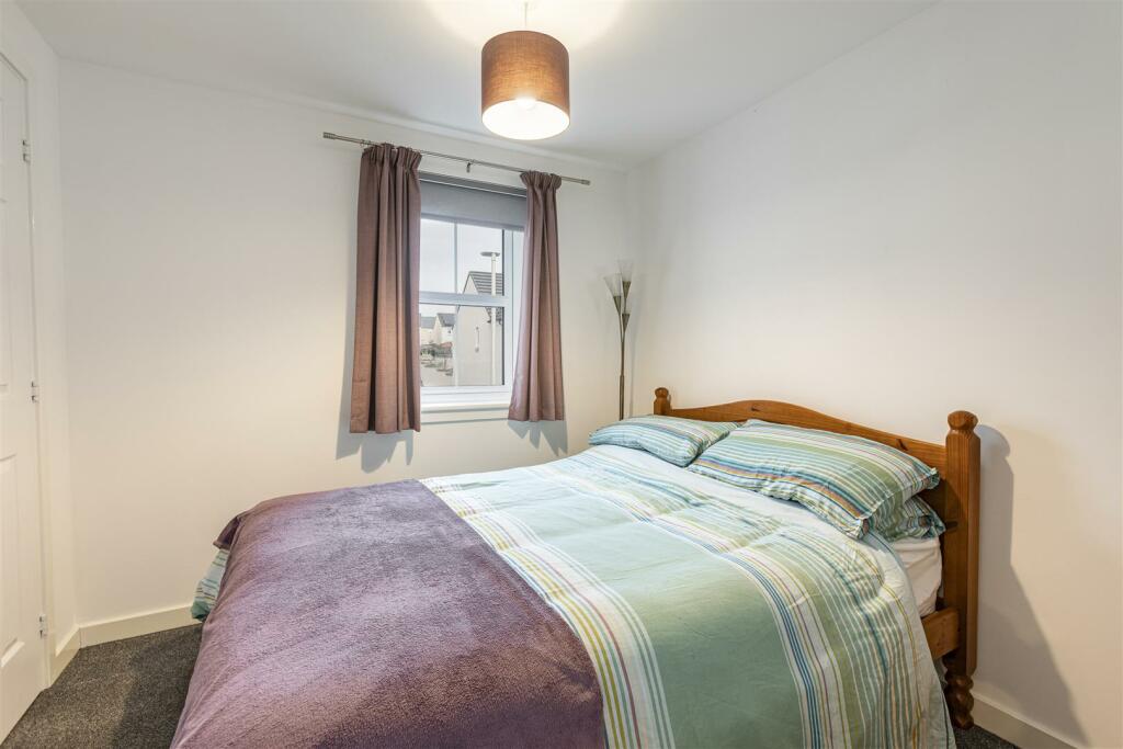 8 Knoll Park Drive Galashiels 41.JPG