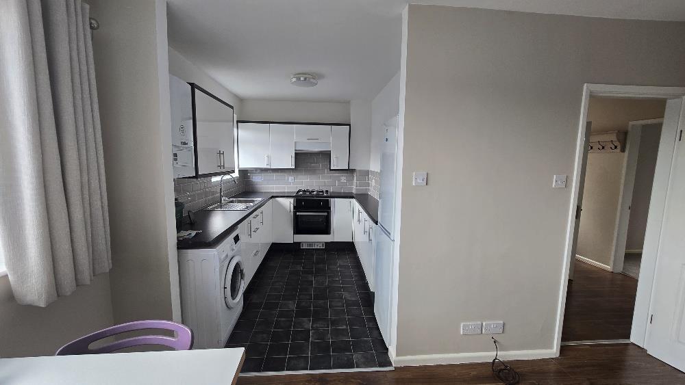 Kitchen Main.jpg