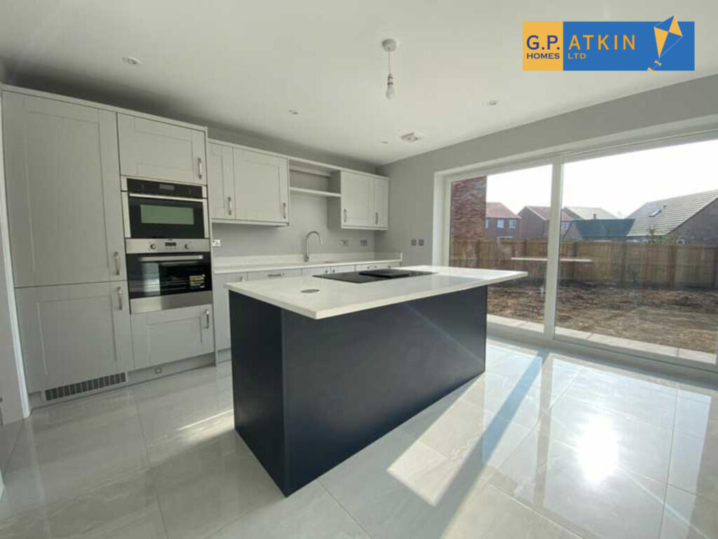 Kitchen with styl...