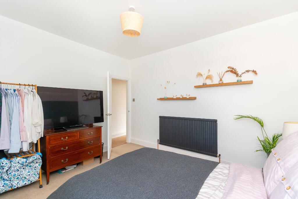 3L7CRSA - Bedroom E.jpg