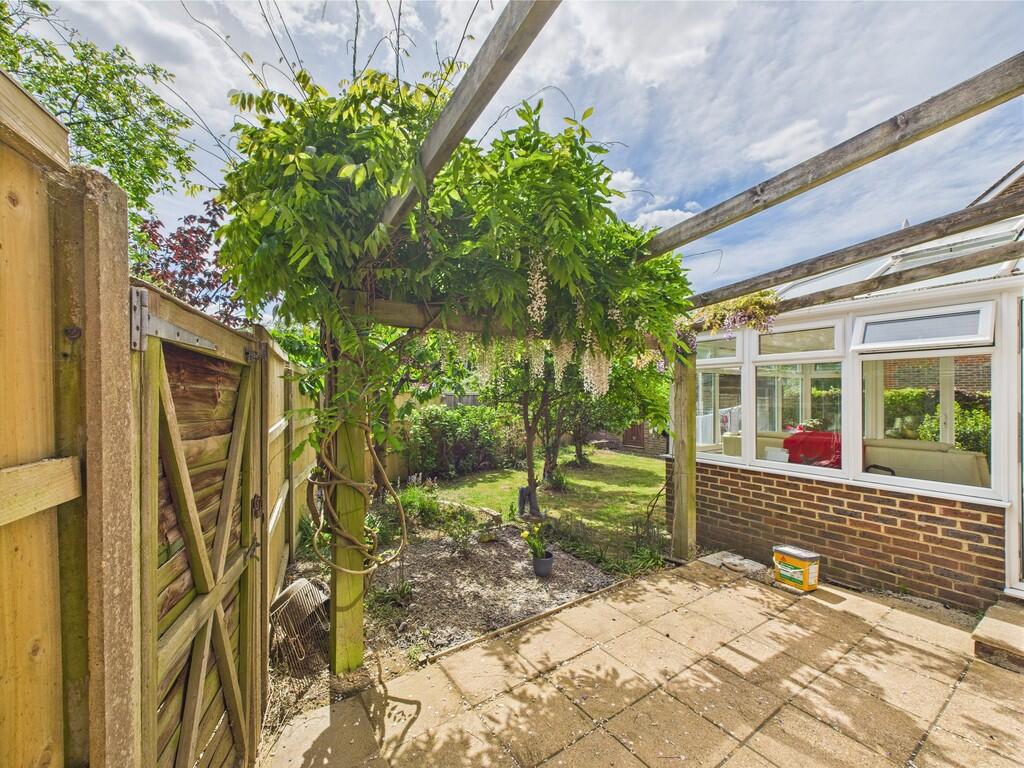 CAM04018G0-PR0234...