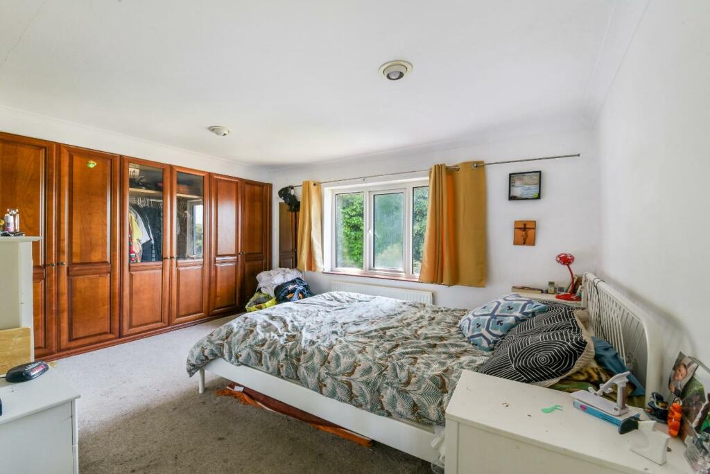 BRIDGEFIELD CLOSE,2-135.jpg