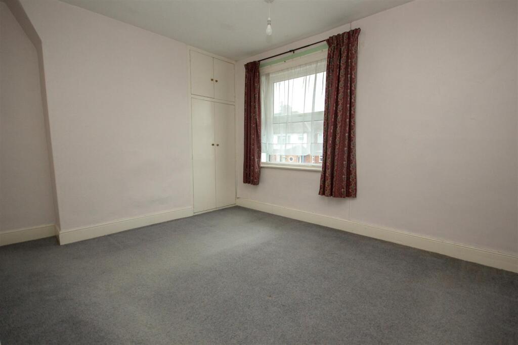 Master Bedroom.jpg