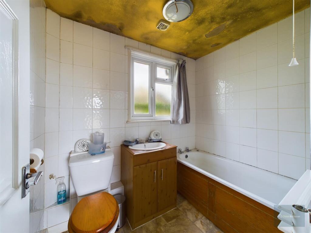 CAM02563G0-PR0095-ST