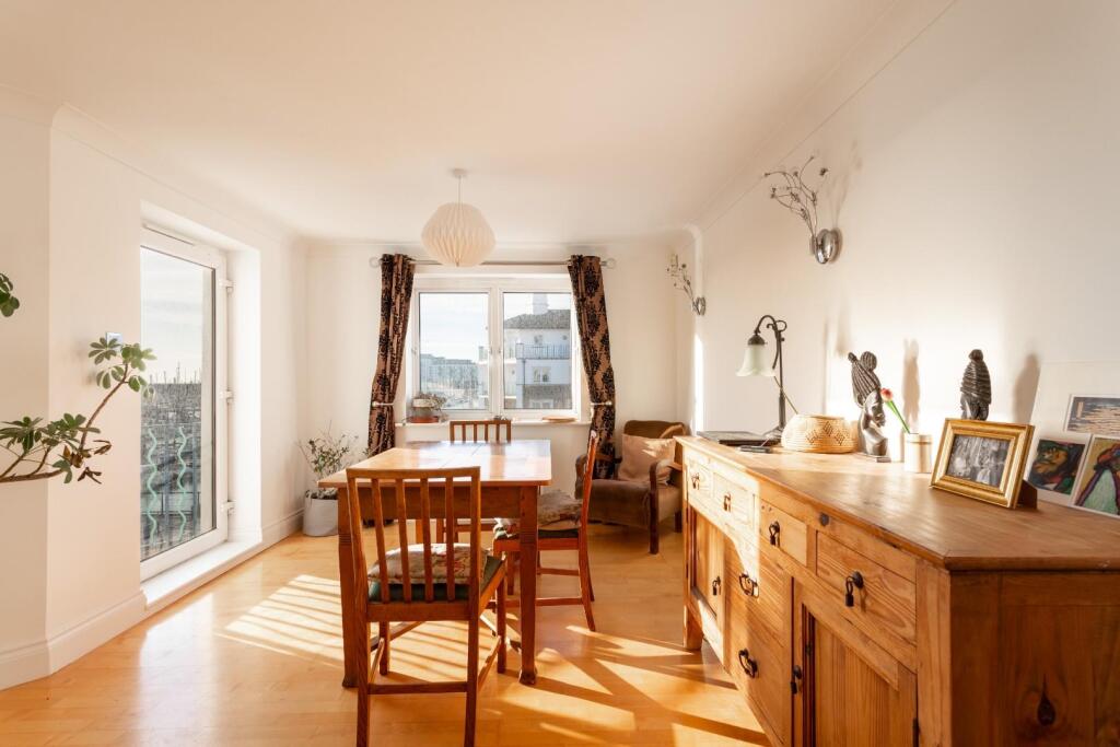 Britannia Court-18.jpg