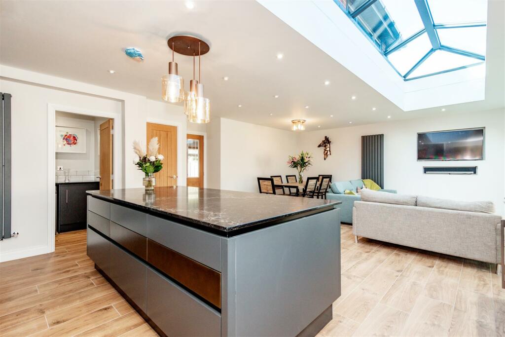 Open Plan Living Dining Kitchen Aspect 6dp.jpg