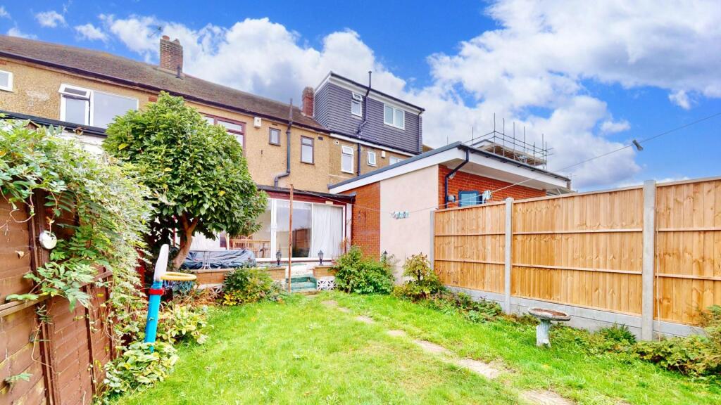 15-Coombewood-Drive-09182025_163315.jpg