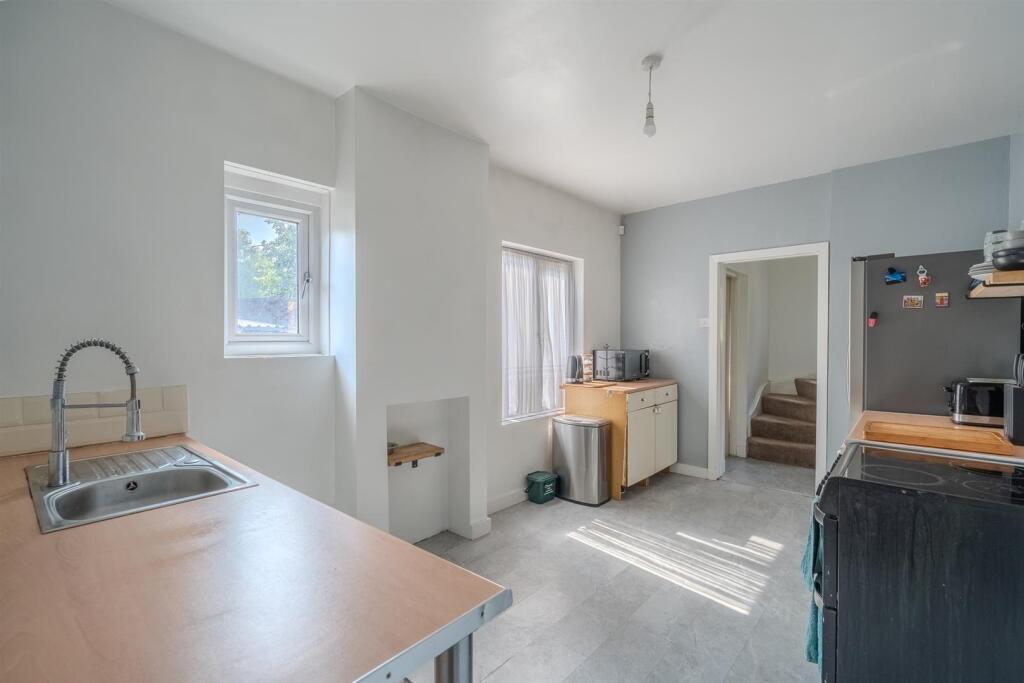 10 Fountain Road-13.jpg