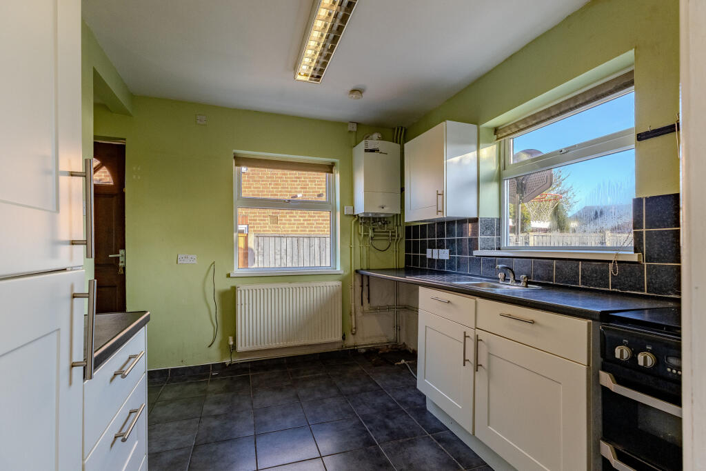 Kitchen (2)