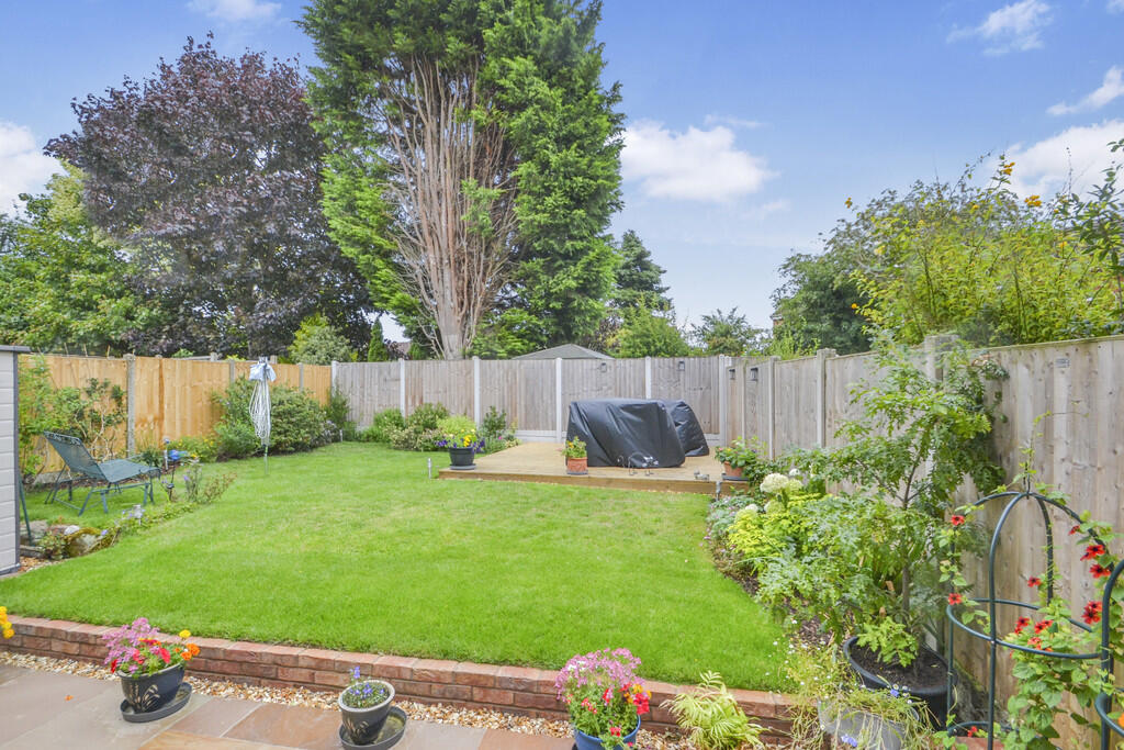 Rear Garden Blue ...