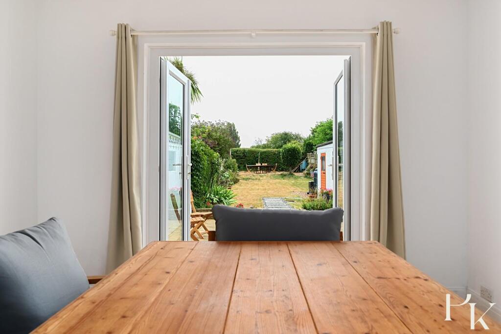 85-holmes-avenue-bn3 (7).jpg