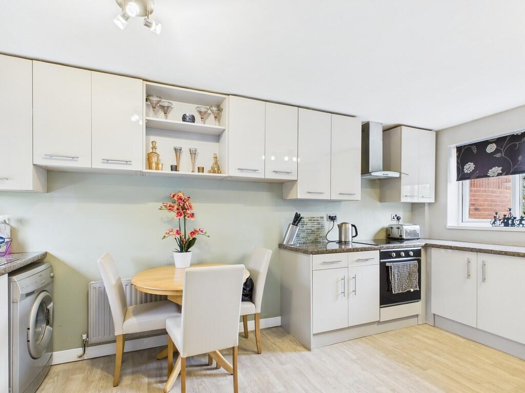 CAM03582G0-PR0087...