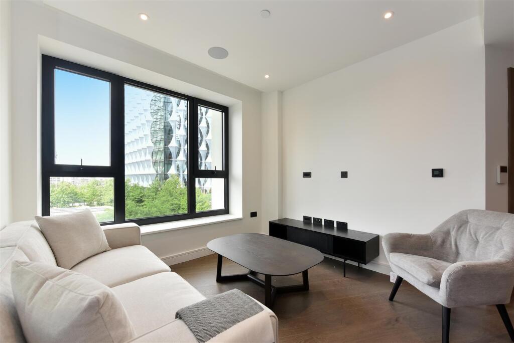 Apartment 410, One Linear Place (2).JPG