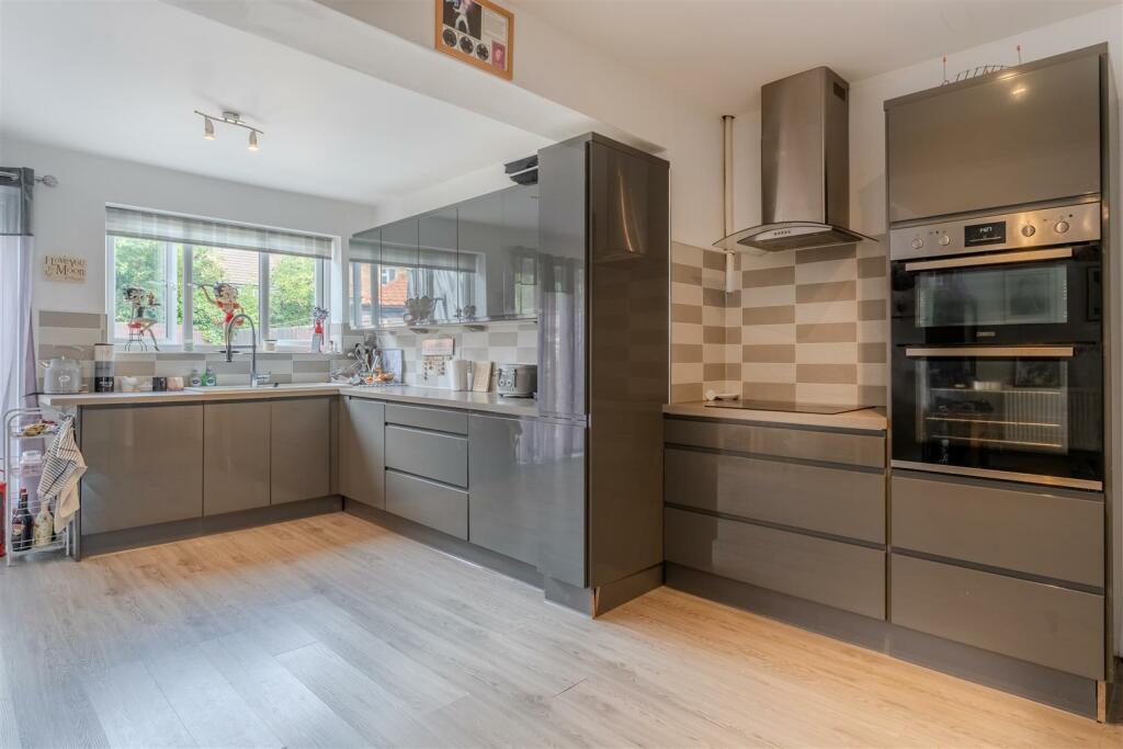 Kitchen/Dining/Family Room