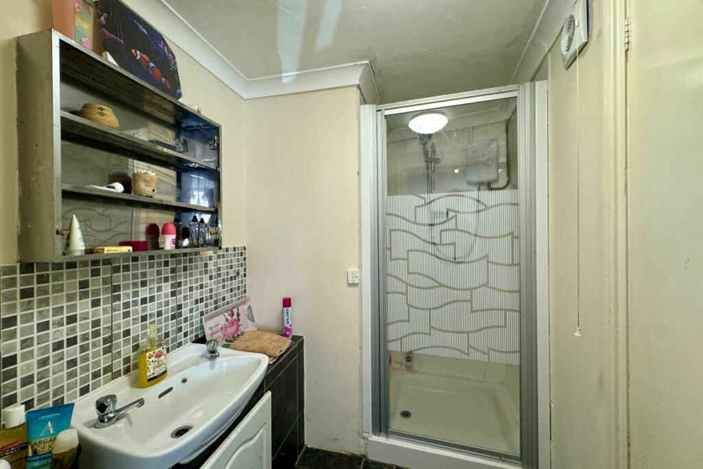 Flat 4