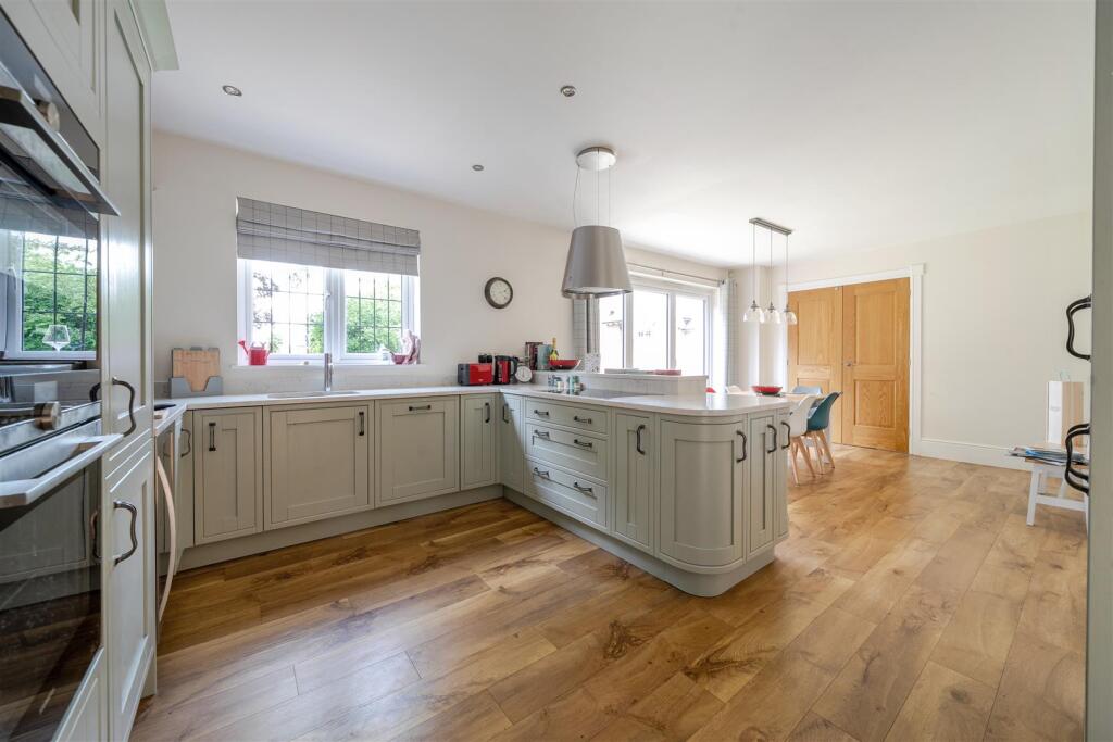 2 Sharpe Street, Towcester